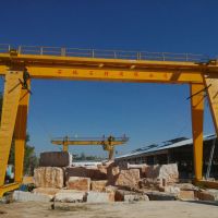 枝江市雙主梁門式起重機，行車，行吊，天車，龍門吊大全