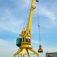 寧波起重機(jī)輪胎式起重機(jī)年審，保養(yǎng)，銷售，優(yōu)質(zhì)售后。