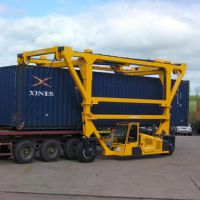 四川綿陽(yáng)本地廠家廠家供應(yīng)跨運(yùn)車