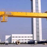 杭州吊鉤門(mén)式起重機(jī)