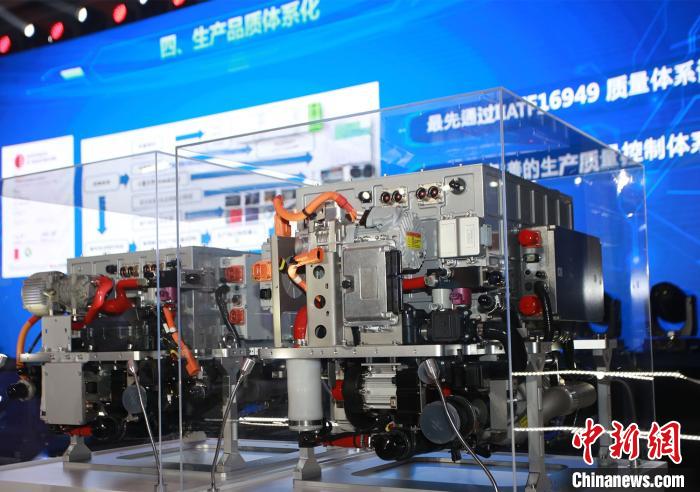 &ldquo;國鴻氫能&rdquo;鴻途G系列燃料電池新產(chǎn)品亮相廣東佛山?！〕叹皞?攝