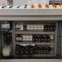 河南長(zhǎng)垣圣斯電氣架橋機(jī)專用操作臺(tái)