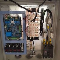 河南圣斯電氣專(zhuān)用吸盤(pán)電器柜