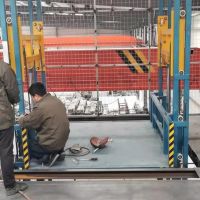 佛山起重機，吊機，龍門吊，貨梯