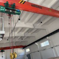 荊州單梁橋式起重機(jī)各種型號(hào)起重機(jī)，行吊廠(chǎng)家直銷(xiāo)