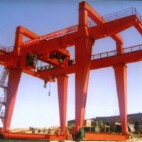 重慶U型雙梁吊鉤門(mén)式起重機(jī)試車(chē)成功