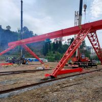 湖北省宜昌市五峰縣龍門吊，行吊，門式起重機(jī)