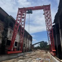 湖北省宜昌市五峰縣龍門吊，行吊，門式起重機