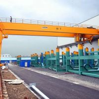 珠海起重機(jī)-半門(mén)式起重機(jī)生產(chǎn)制作廠家