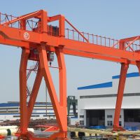 成都輪胎式起重機(jī)