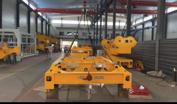 20英尺半自動(dòng)吊具